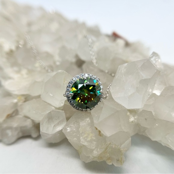 5 Ct Green Moissanite Pendant Necklace 18K White Gold Finish 925 Silver GRA - Picture 17 of 17